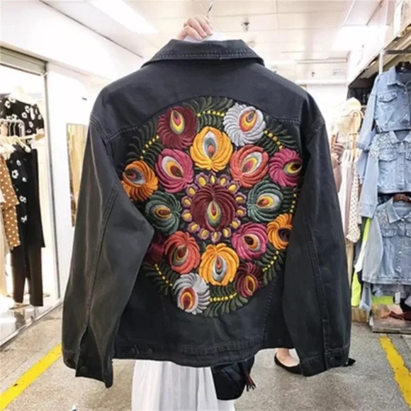013 Boho Floral embroidered Distressed denim jean jacket - Picture 14 of 14
